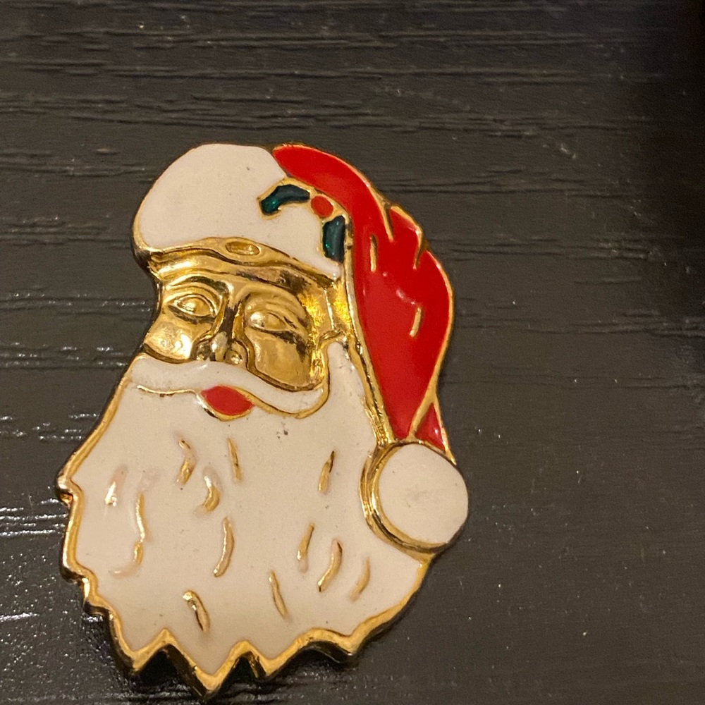 Vintage AAi Christmas Santa Gold Enamel Brooch Pin